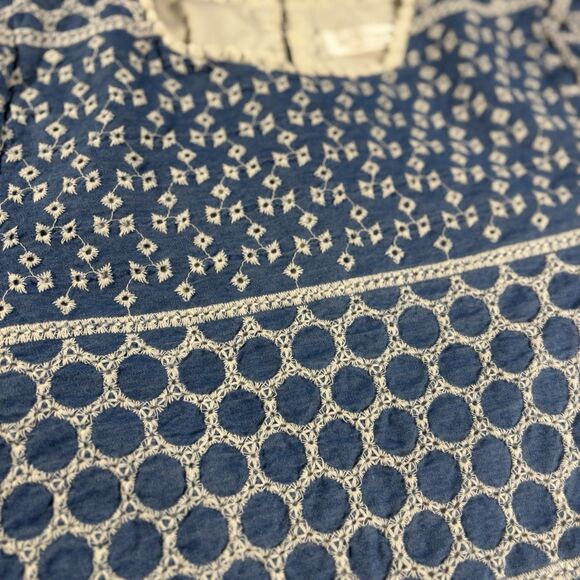 The Rose Embroidered Feminine Coquette Light Blue Top Women's Made in Korea - Picture 8 of 9